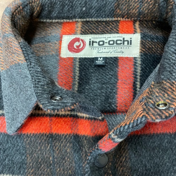 Iro-Chi Men’s Thick Flannel Shirt - Picture 2 of 3